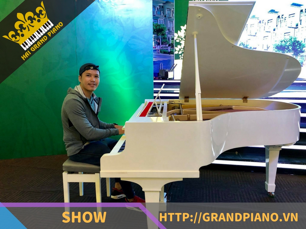 The Adora Premium - Grand Piano Yamaha G2 White 