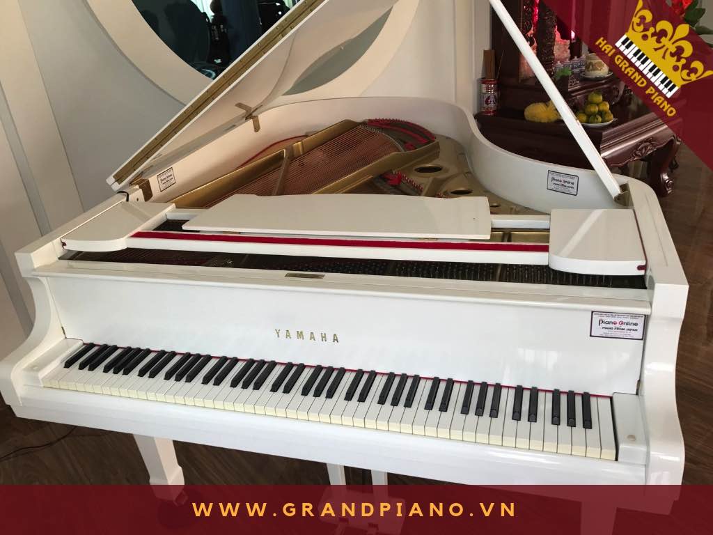 grand-piano-yamaha-g3-white_001