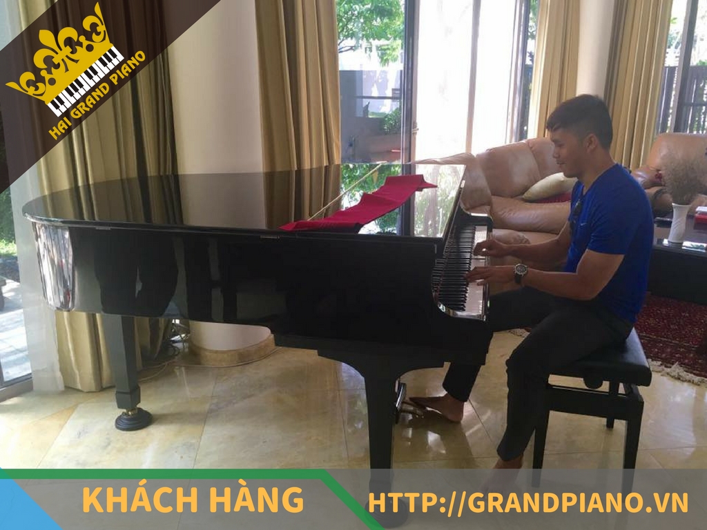 Vạn Sơn - Đàn Grand Piano Yamaha G2E Biểu Diễn